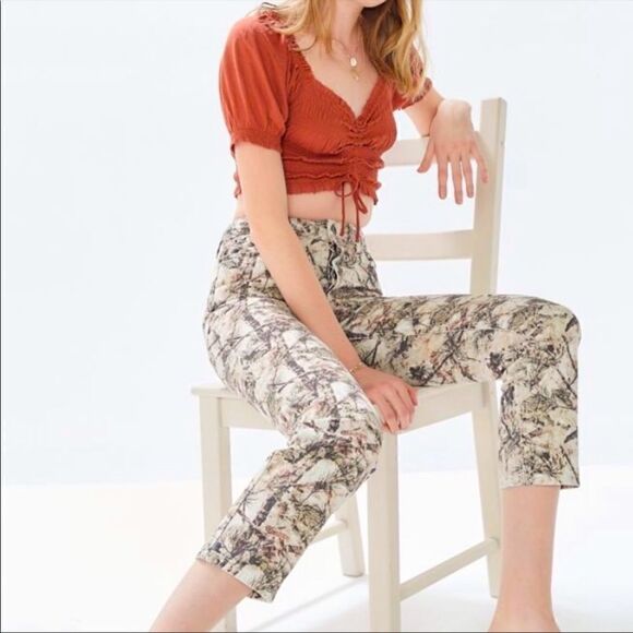 NWT UO BDG Forest Print Slim Straight Jeans - Picture 2 of 14